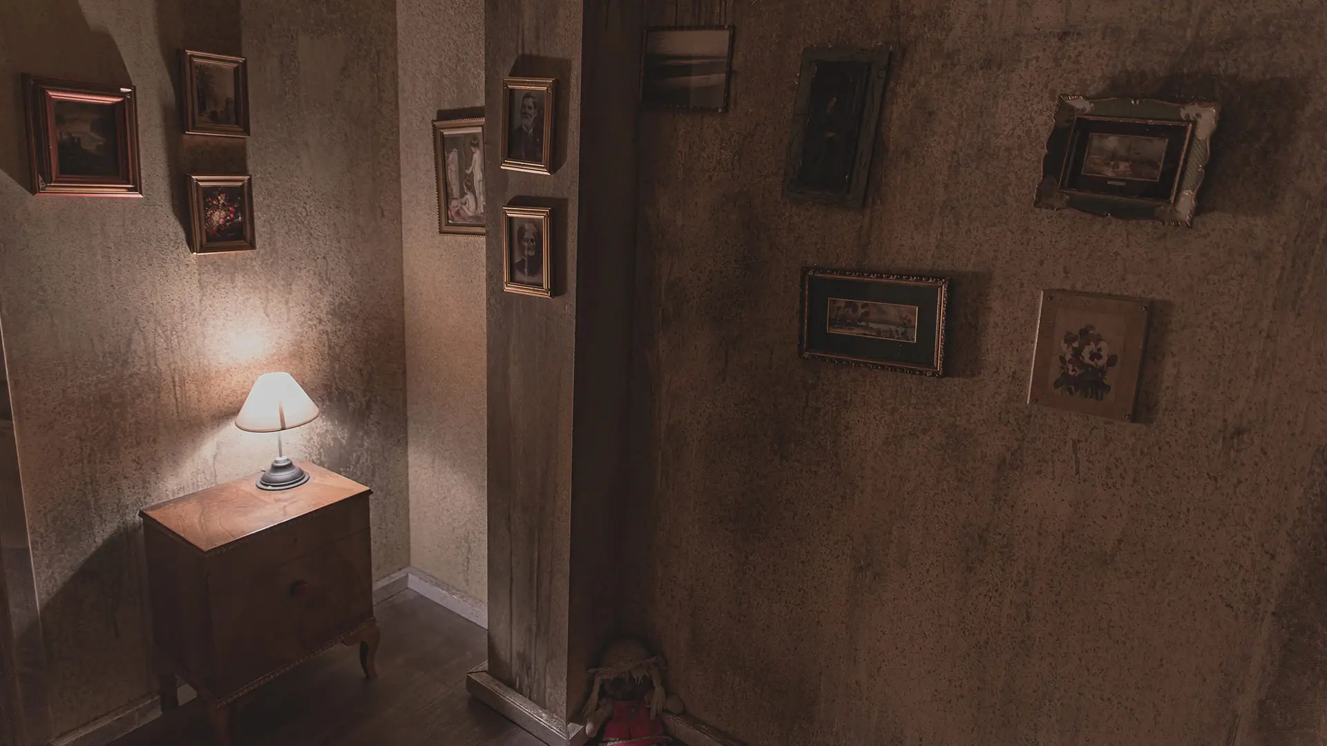 Immersive escape room experience 4 at Game Over Escape Rooms